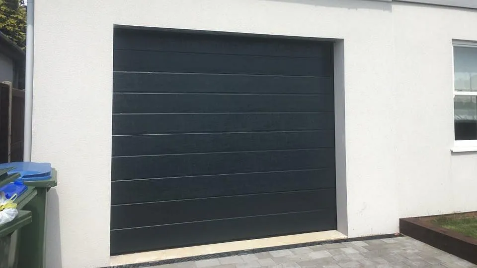 Sectional garage Door southampton