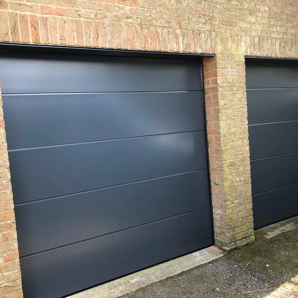 Meon Valley Garage Doors Ltd - Sectional Door - Southampton - Hampshire 